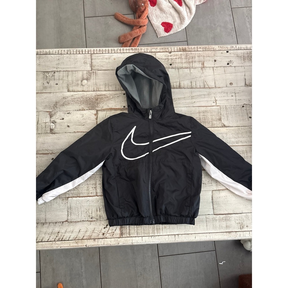 Toddler Nike insulated jacket
